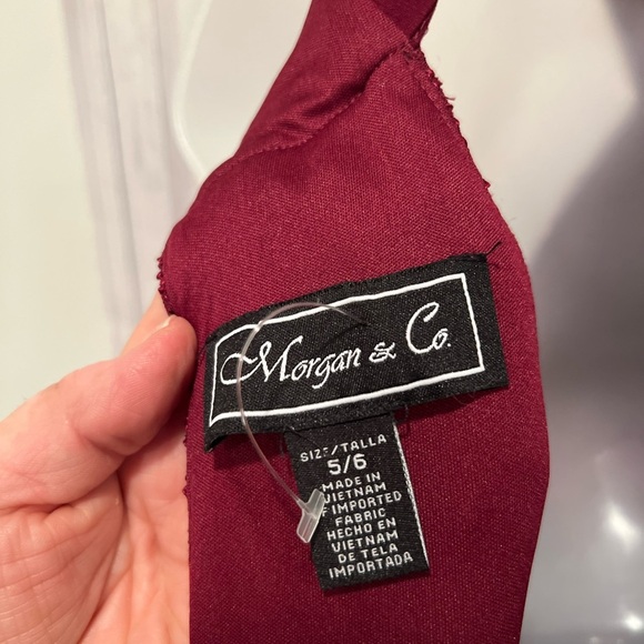 Morgan & Co. Burgundy Sparkle Evening Gown - Juniors 5/6 (NWT) - Picture 11 of 13